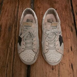 Golden Goose Women's Super-Star Low Top Sneakers